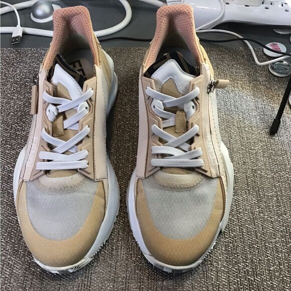 Fendi Flow Sneakers Size 38/9